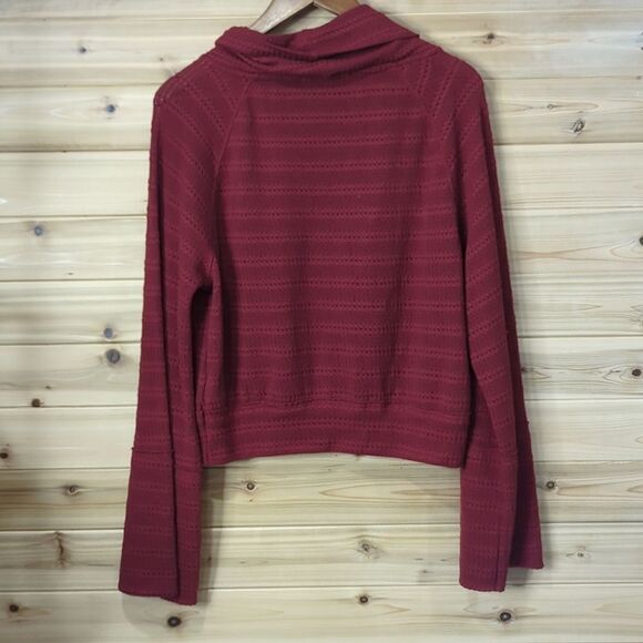 Free People Sweater Womens Small Red Pointelle Knit Cropped Cowl Neck Boho - Picture 5 of 10